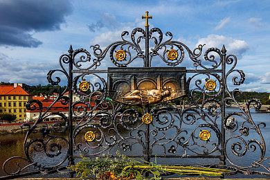 《命运2》“光陨”消息大量泄露 新武器新风格